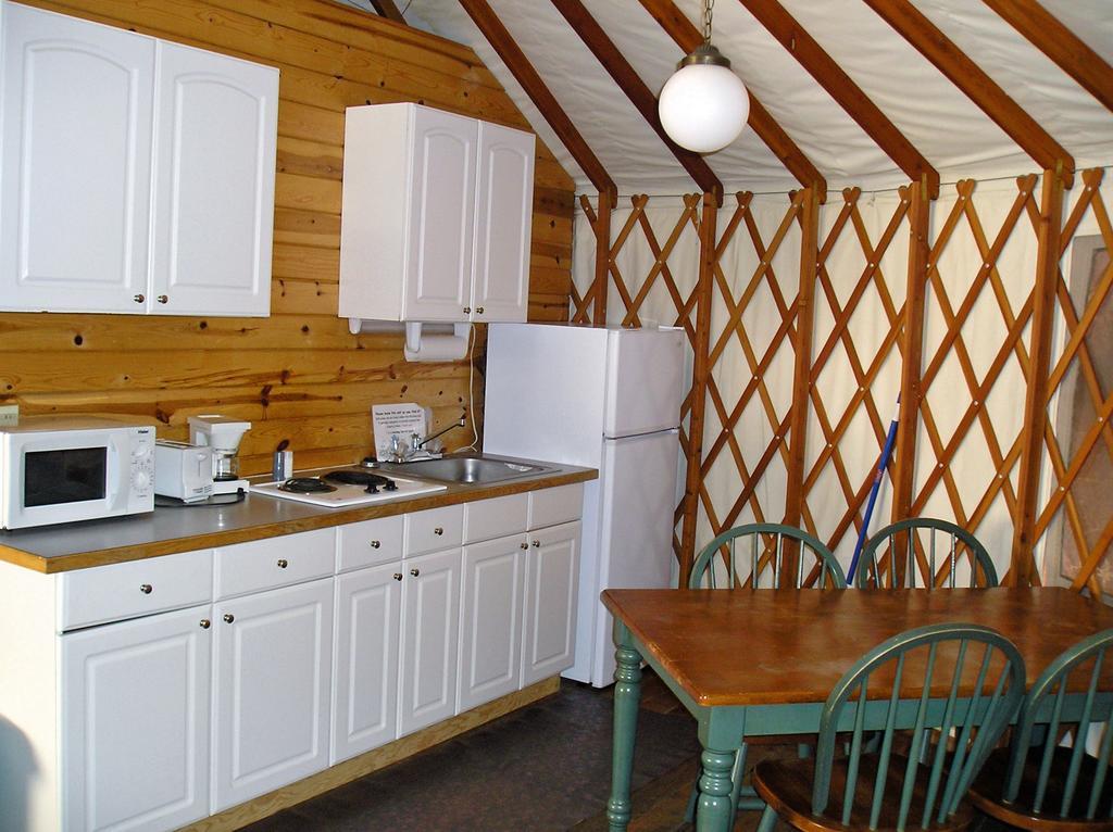 Yosemite Lakes Meadow Yurt 15 Harden Flat Exterior foto
